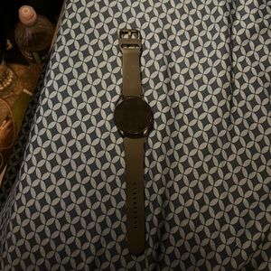 Samsung galaxy watch 4 44mm used in new condition